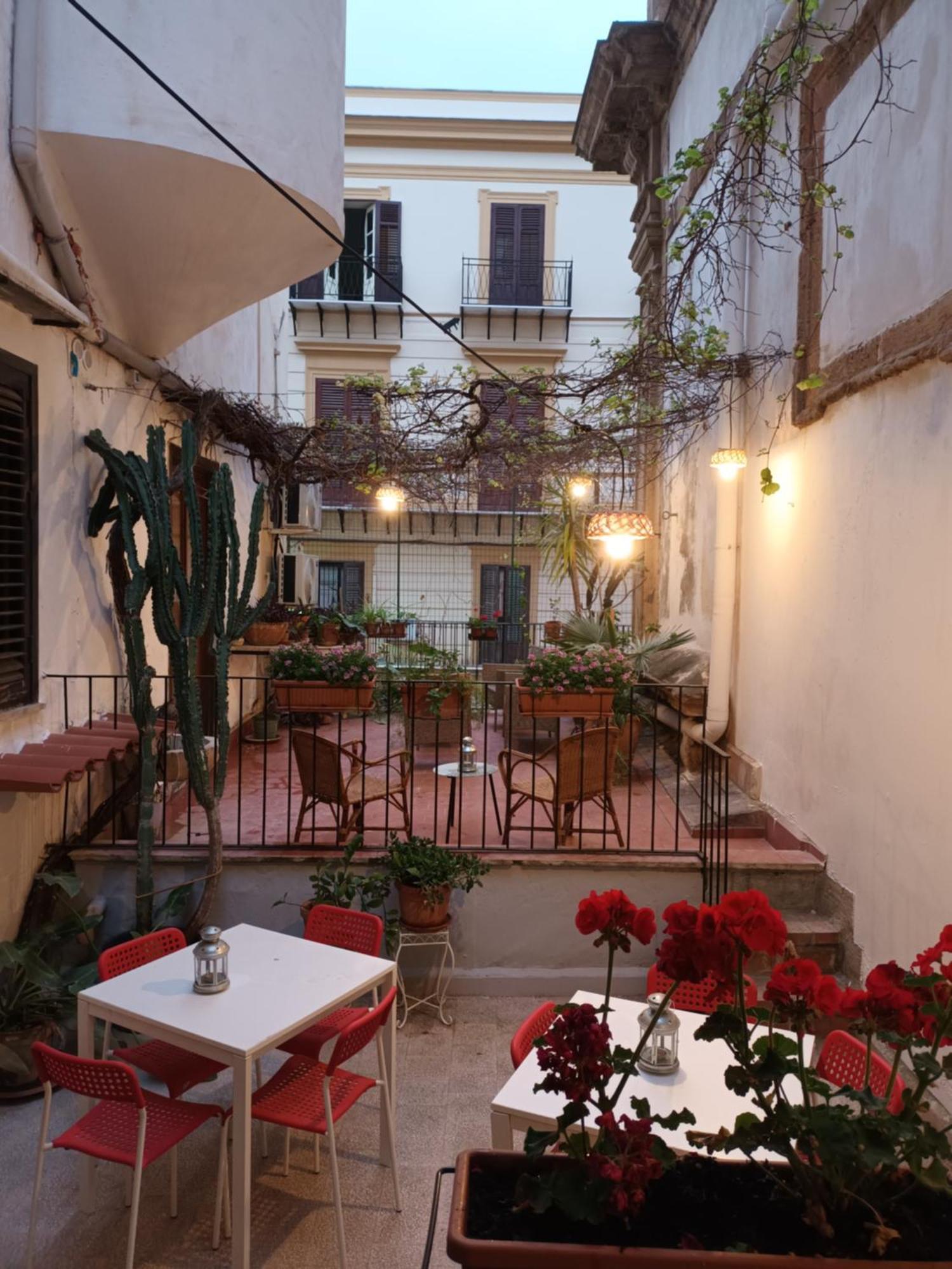 Palazzo Del Bono Suites Palermo Exterior foto